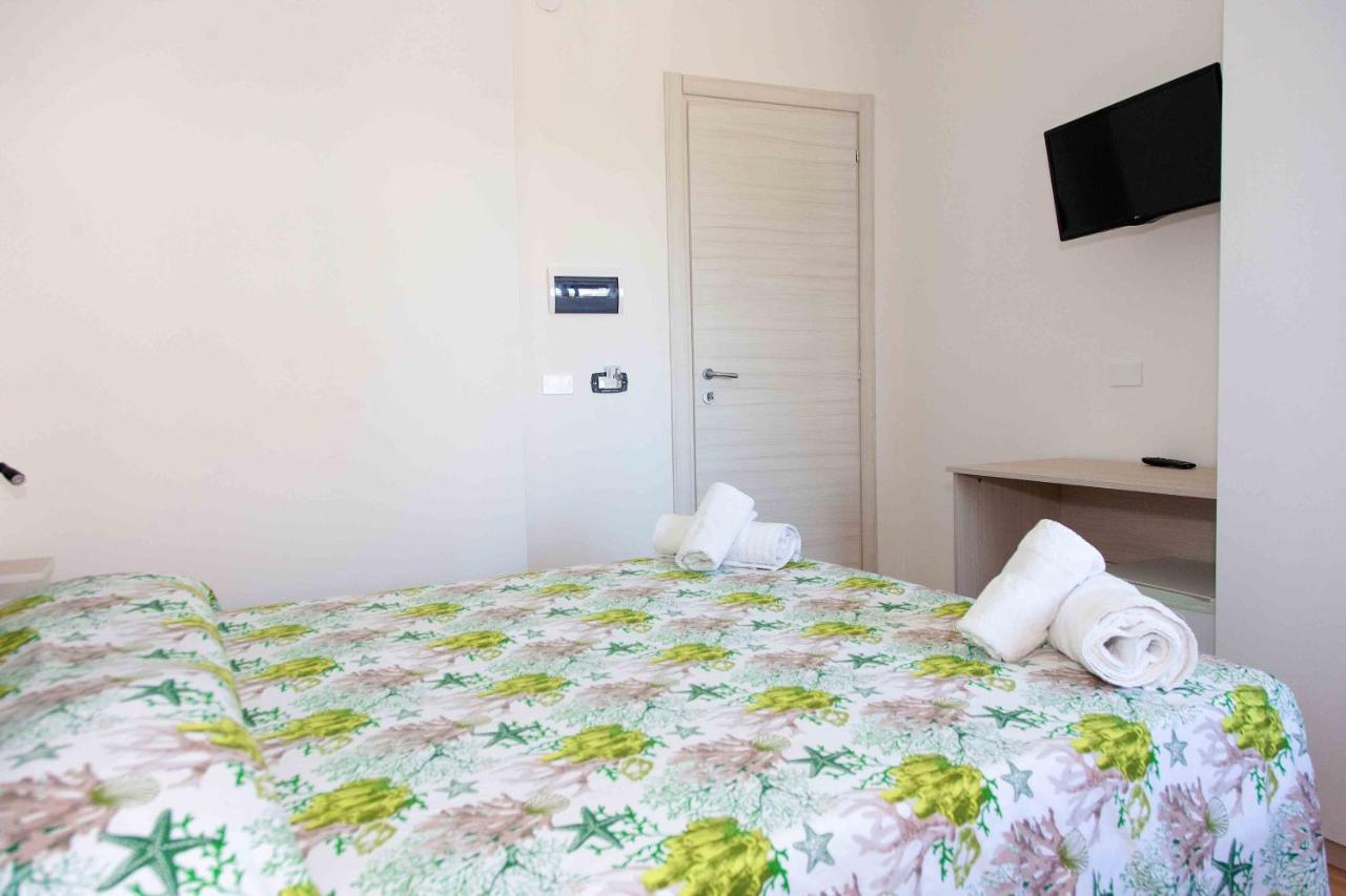 La Perla Rosa Bed and Breakfast Diamante Buitenkant foto