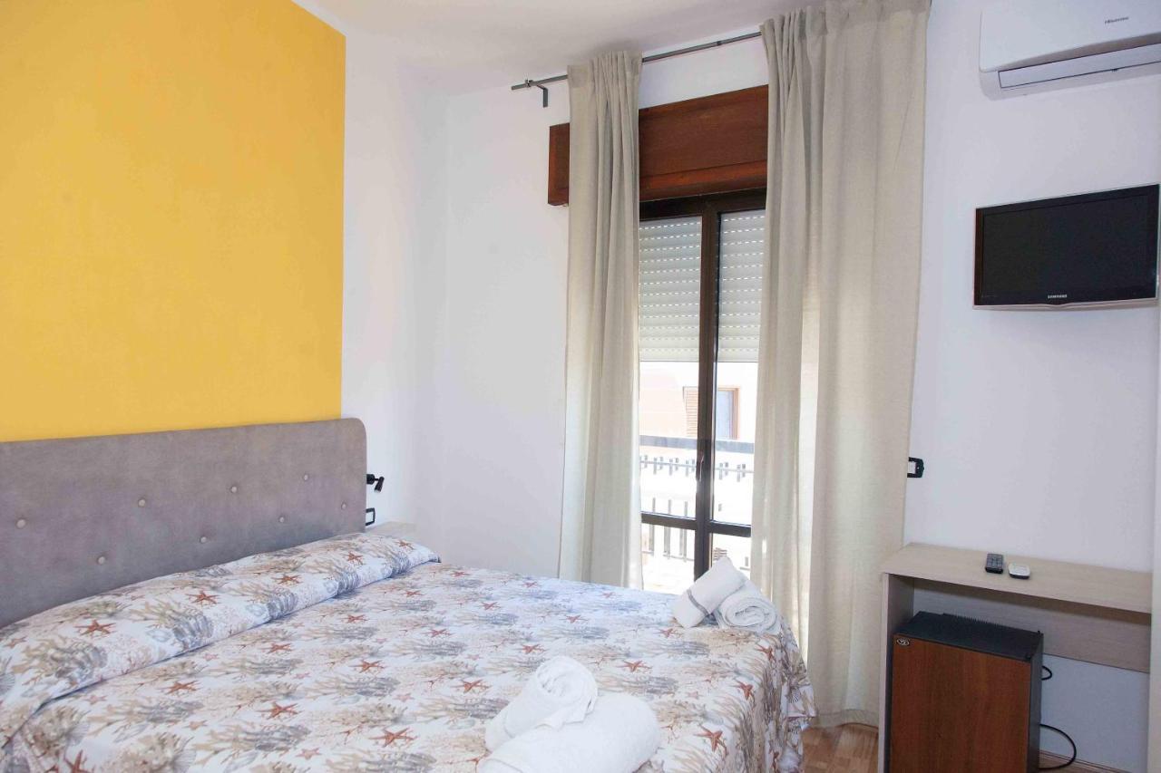 La Perla Rosa Bed and Breakfast Diamante Buitenkant foto
