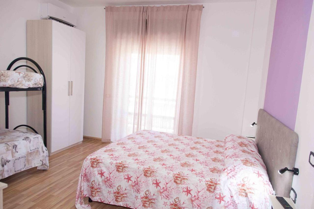 La Perla Rosa Bed and Breakfast Diamante Buitenkant foto